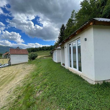 Вилла Oazaa Retreat Gusinje Экстерьер фото