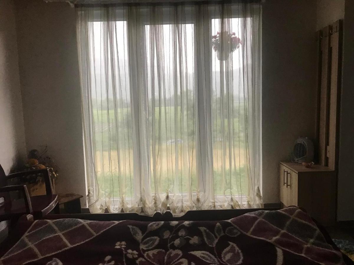 Вилла Oazaa Retreat Gusinje Экстерьер фото