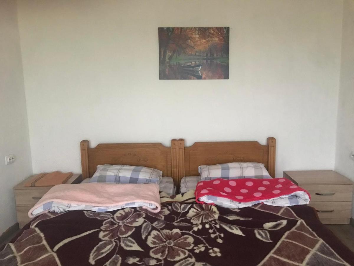 Вилла Oazaa Retreat Gusinje Экстерьер фото